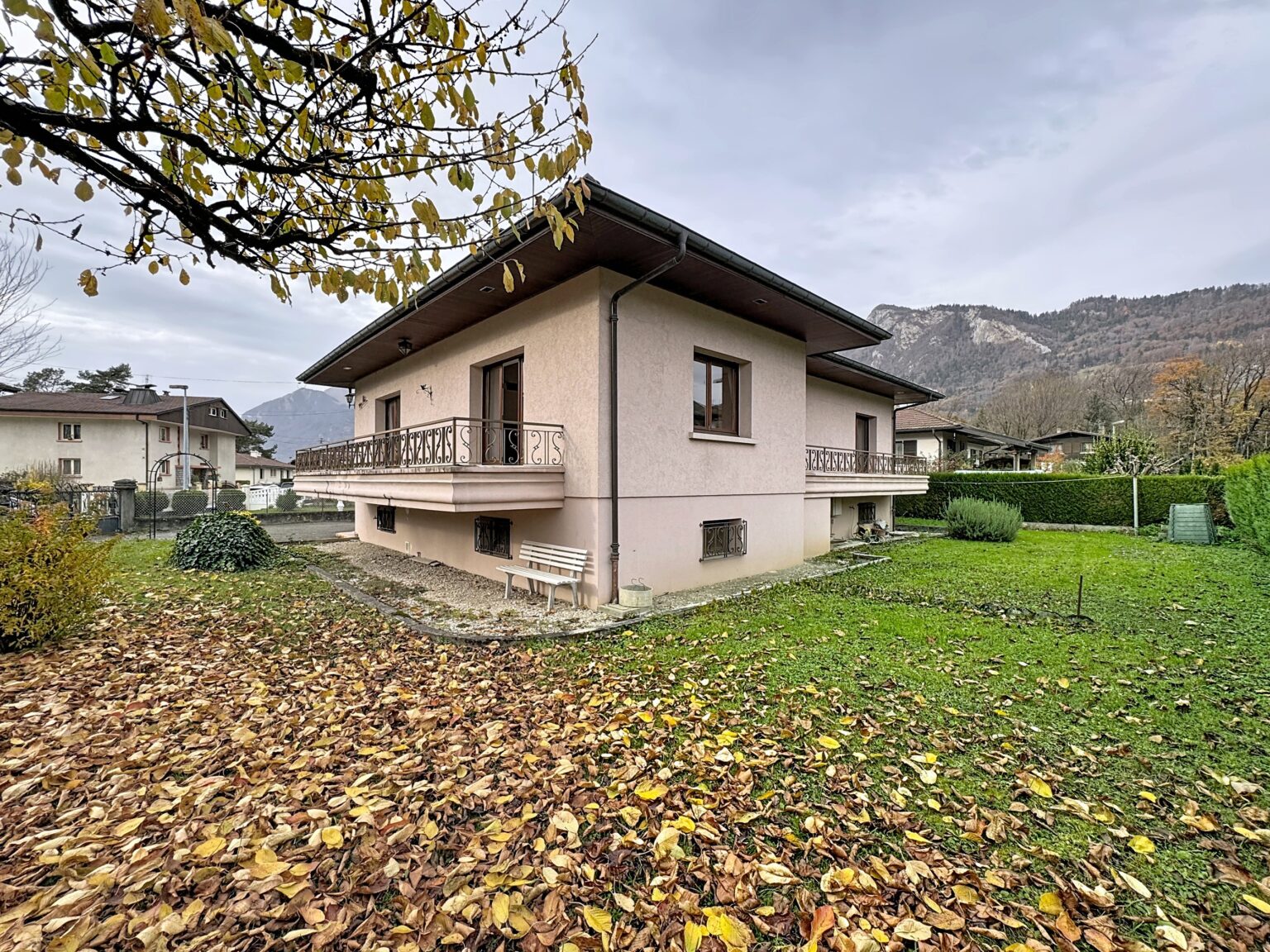 Maison 4 pièces - 104.23 m² - Cluses - Agence Faucigny Immobilier Saint Pierre en Faucigny - Alexandre Barril