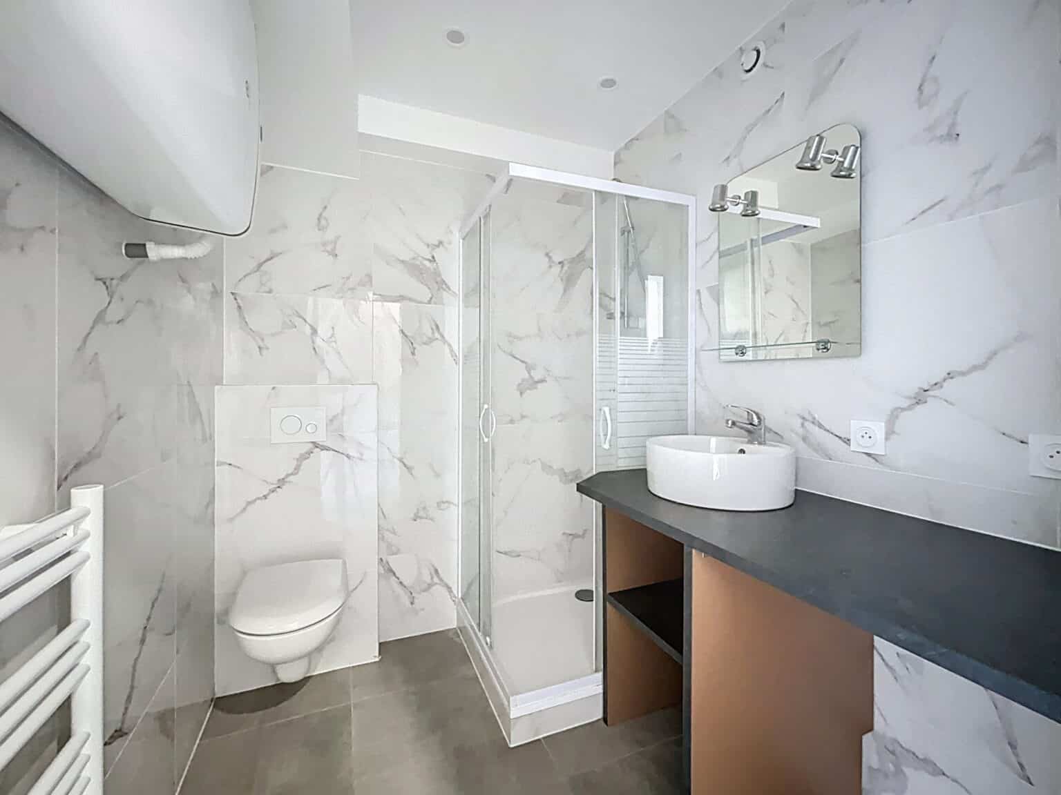 Appartement 2 pièces - 34 m² - La Roche-sur-Foron - Agence Faucigny Immobilier Saint Pierre en Faucigny - Alexandre Barril