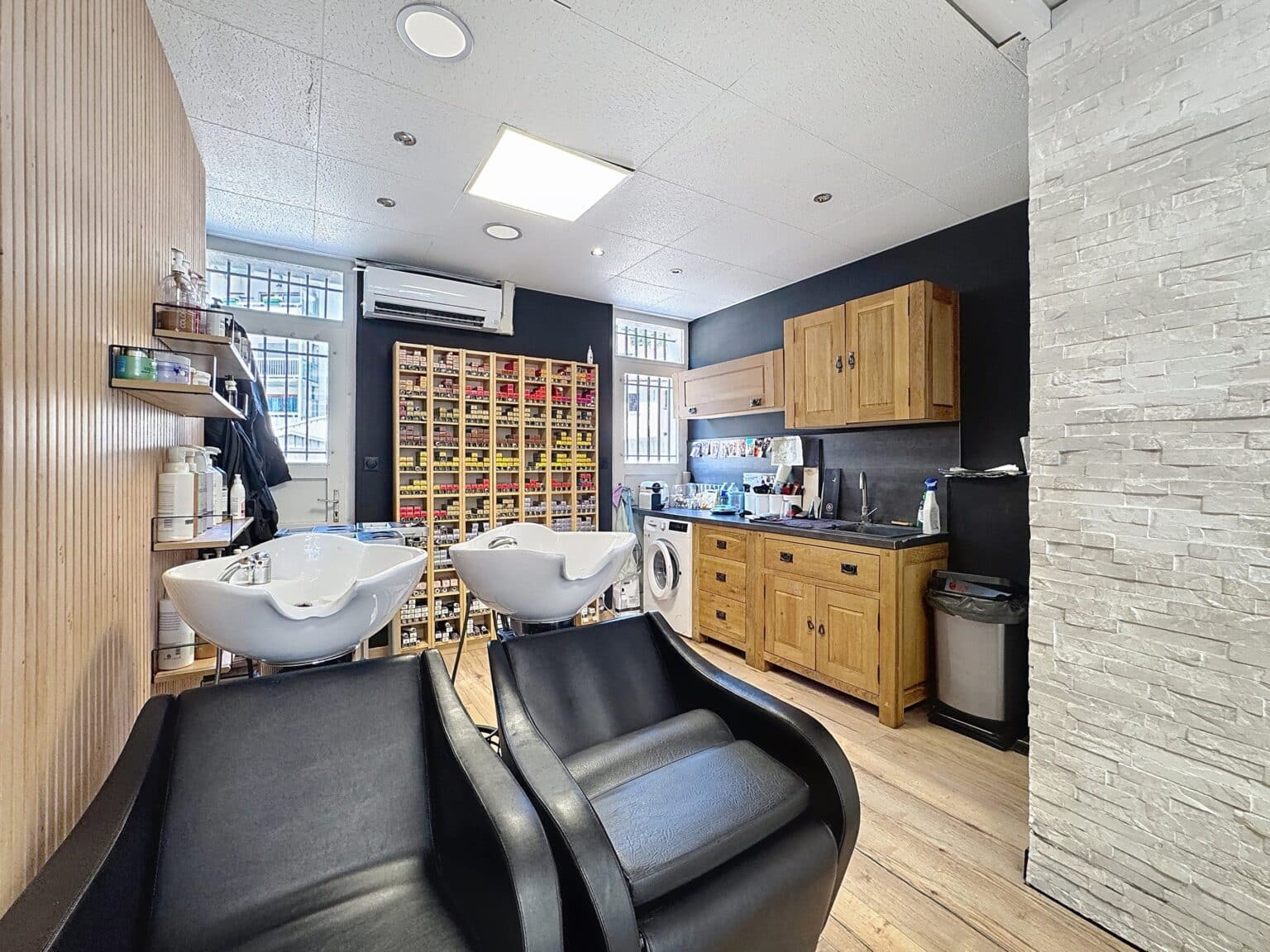 Fonds de commerce - 60.13 m² - Marignier - Agence Faucigny Immobilier Saint Pierre en Faucigny - Alexandre Barril