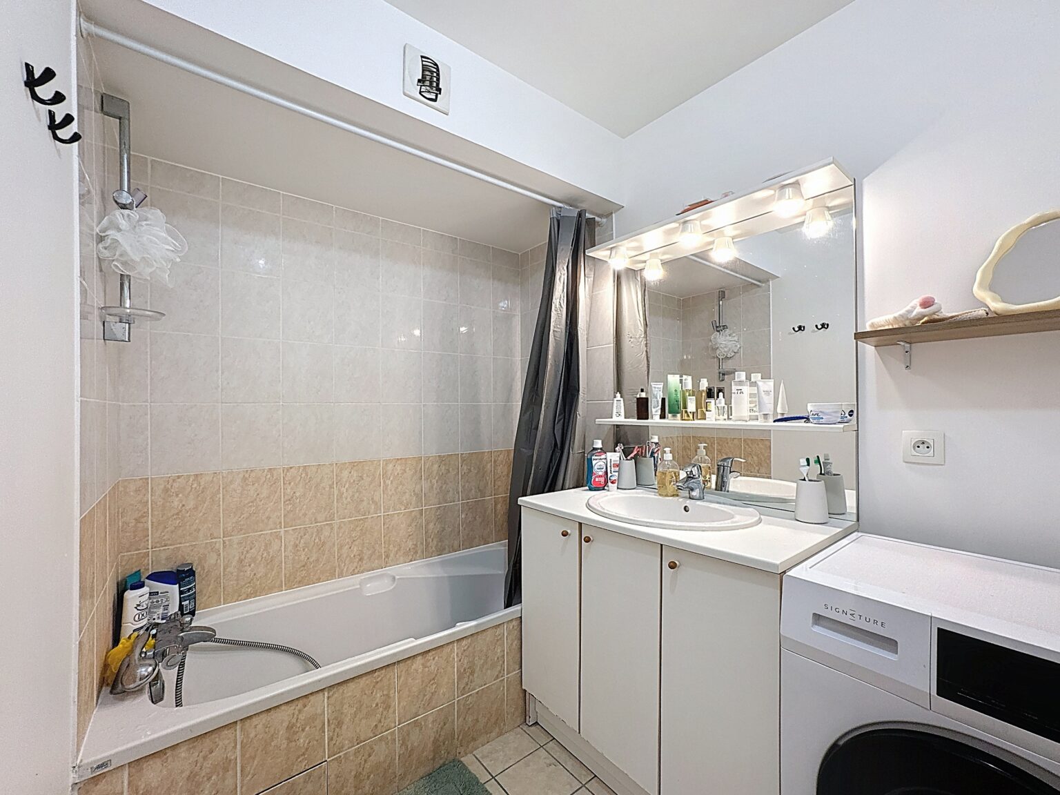 Appartement 1 pièce - 30.24 m² - Reignier-Ésery - Agence Faucigny Immobilier Saint Pierre en Faucigny - Alexandre Barril