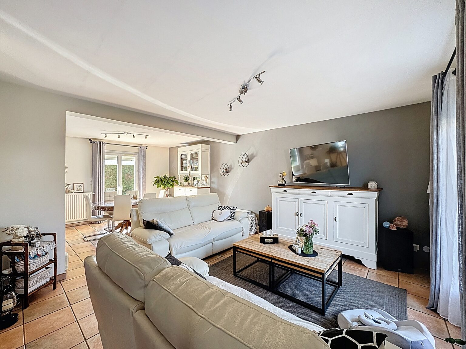 Maison 5 pièces - 126.1 m² - Saint-Pierre-en-Faucigny - Agence Faucigny Immobilier Saint Pierre en Faucigny - Alexandre Barril