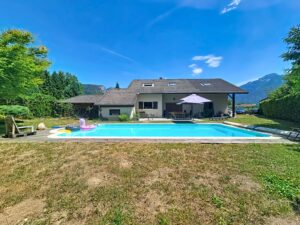 Maison 10 pièces – 210 m² – Arenthon